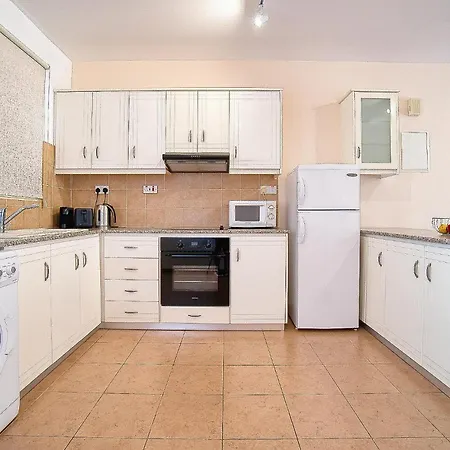 Royal Seacrest F G6 * Paphos